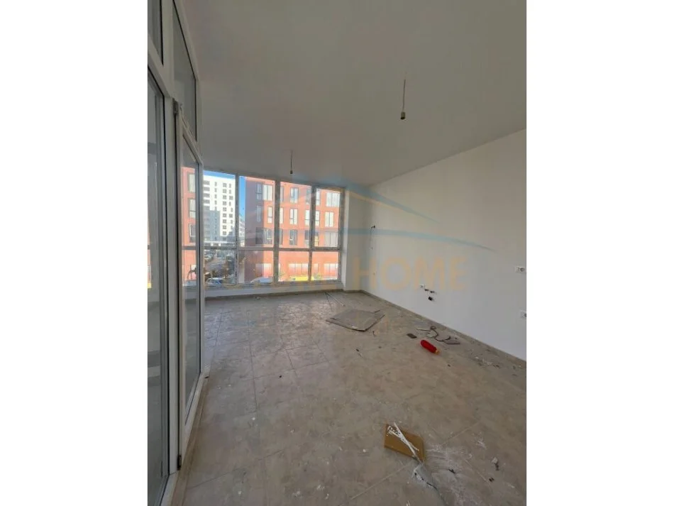 Tirane, jepet me qera apartament 1+1 Kati 1, 65 m² 400 € (Jordan Misja, Tiranë)