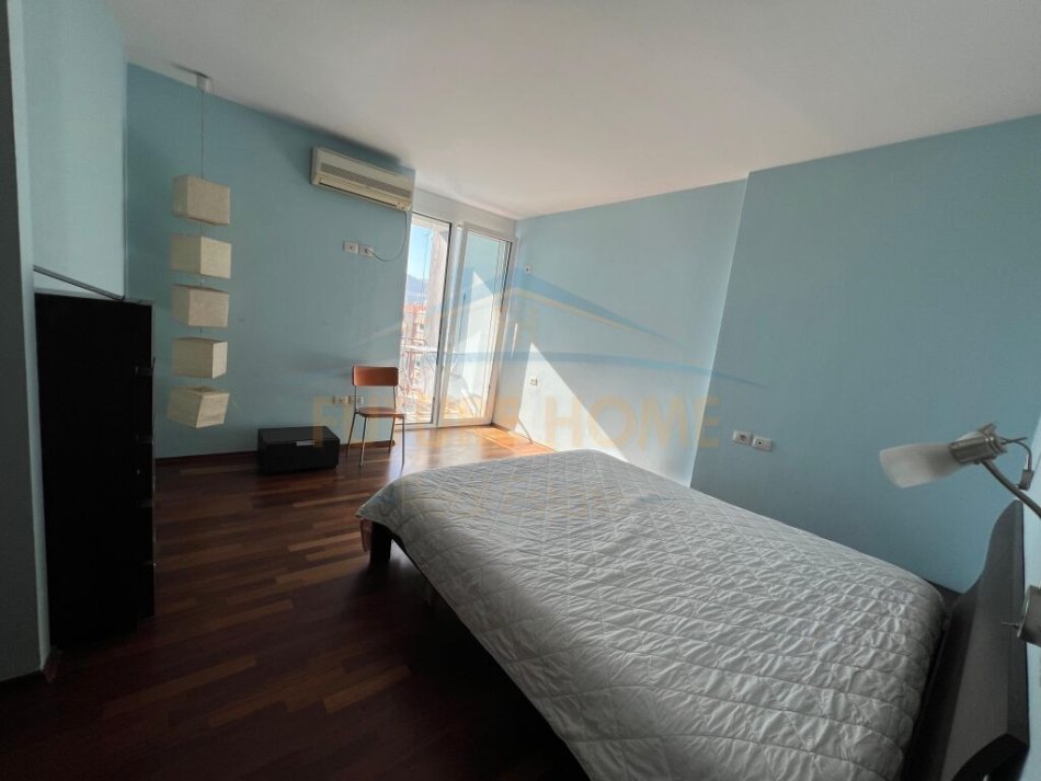 Tirane, jepet me qera apartament 2+1 Kati 9, 118 m² 660 € (Rruga e Kavajes)
