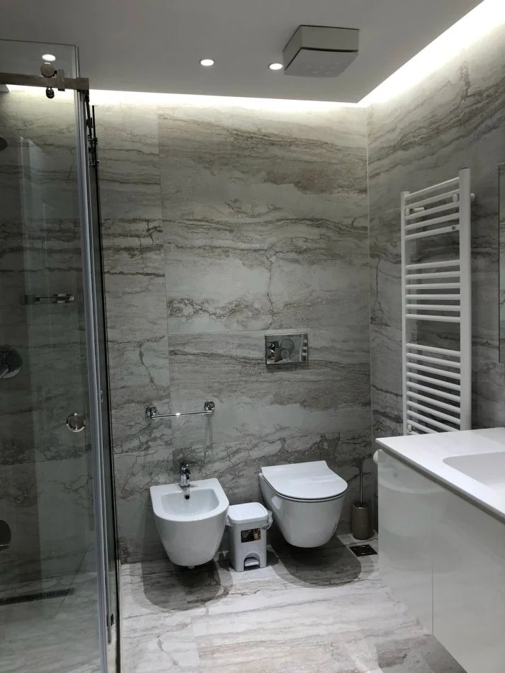 Tirane, jepet me qera apartament 2+1 Kati 2, 85 m² 1.200 € (LIBRI UNIVERSITAR)