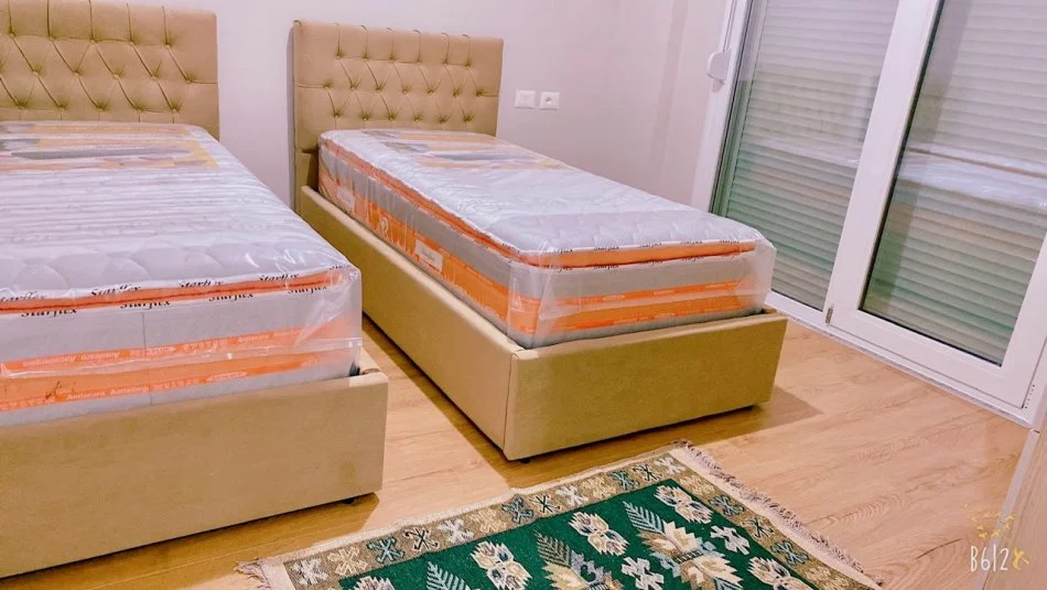 Tirane, jepet me qera apartament 2+1+Aneks+Ballkon Kati 6, 110 m² 500 € (Caza Italia te Terminali i Autobuzave)