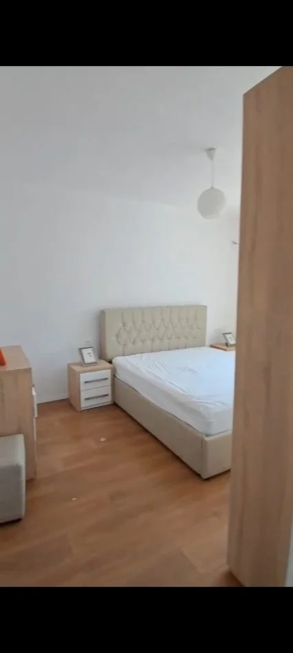 Tirane, jepet me qera apartament 2+1 Kati 3, 80 m² 600 € 