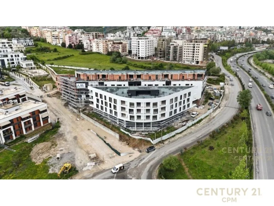 Tirane, shes apartament 1+1 Kati 4, 72 m² 179.800 € (Liqeni i Thate)