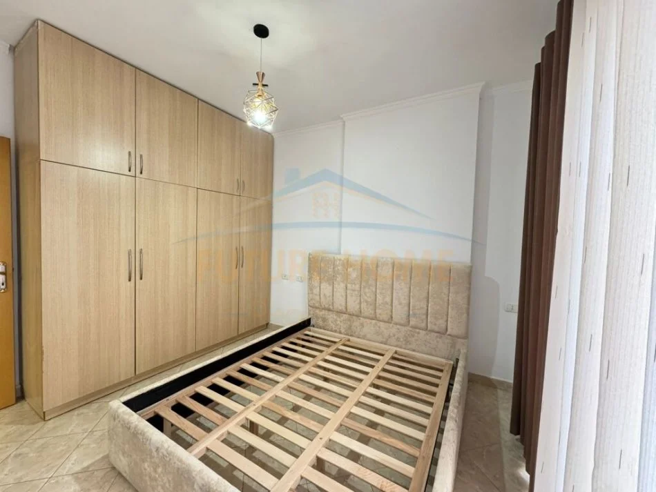 Tirane, shitet apartament 1+1 Kati 1, 55 m² 77.000 € 