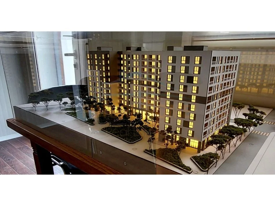 Tirane, shitet apartament 1+1+Ballkon Kati 1, 71 m² 95.000 € (Porcelan)