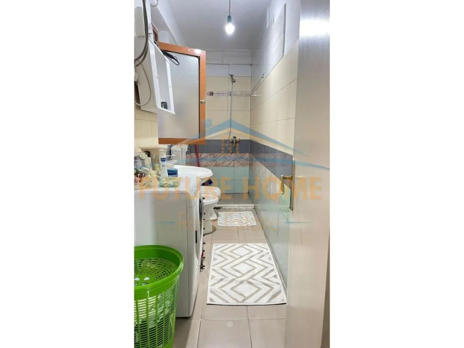 Tirane, jepet me qera apartament 1+1 Kati 1, 60 m² 420 € 