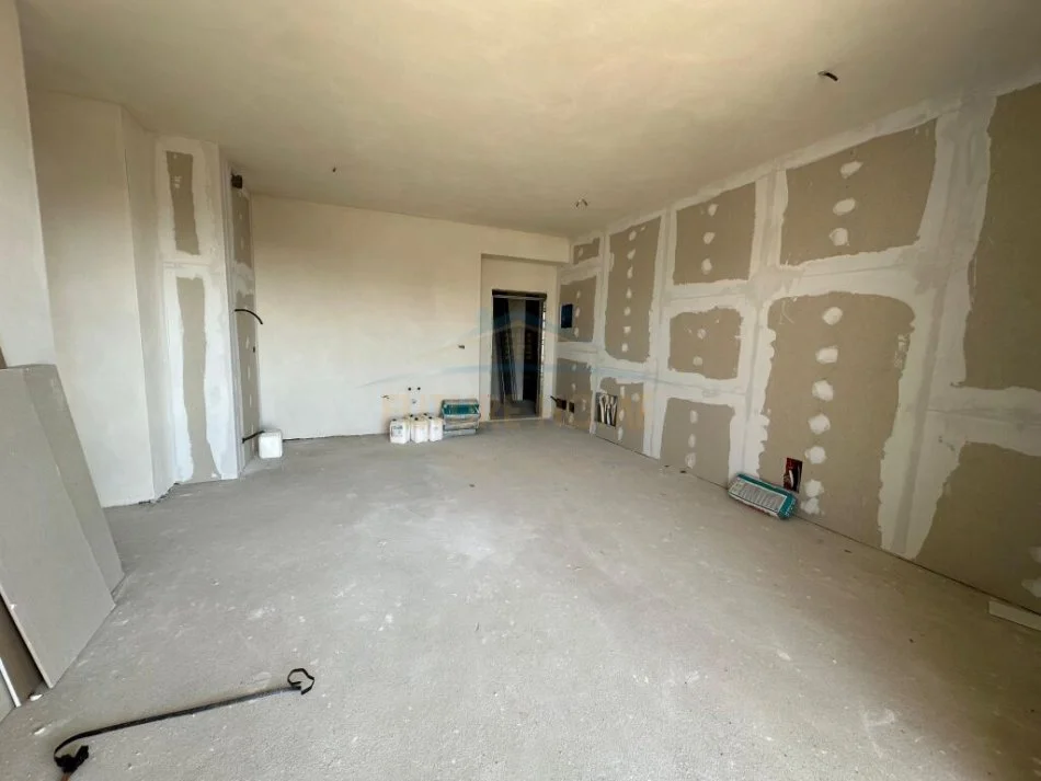 Tirane, shitet apartament 2+1 Kati 6, 103 m² 245.000 € (STACIONI TRENIT)     PRM45375