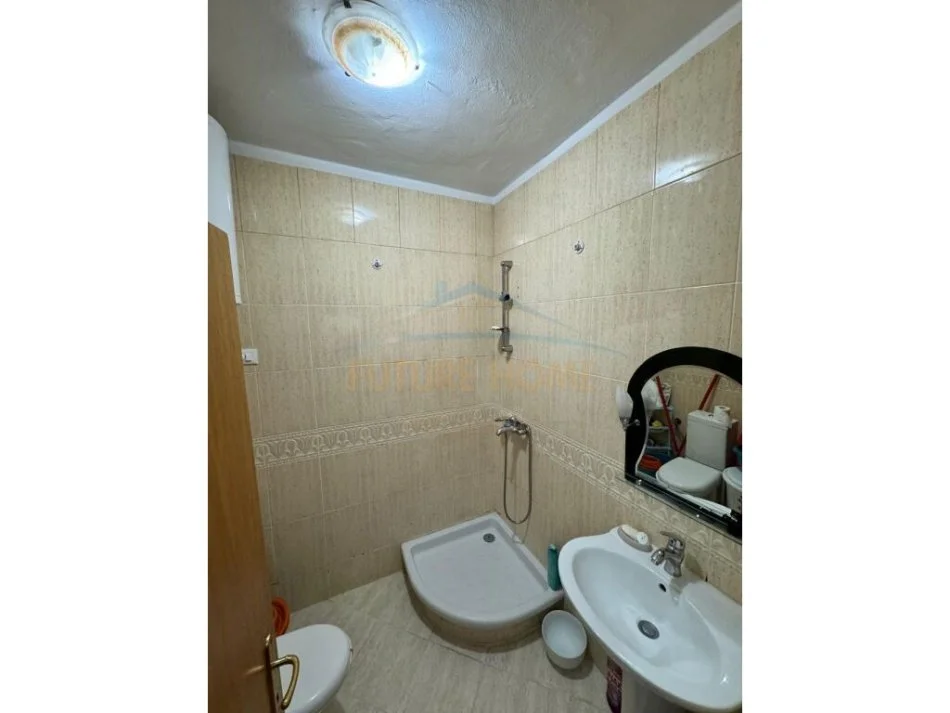 SHITET APARTAMENT 2+1+2 +POST PARKIMI,KIKA 1