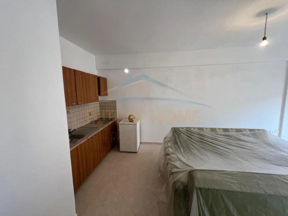 Durres, shitet apartament 1+1 Kati 7, 70 m² 85.000 € (Plazh Iliria , Durres)