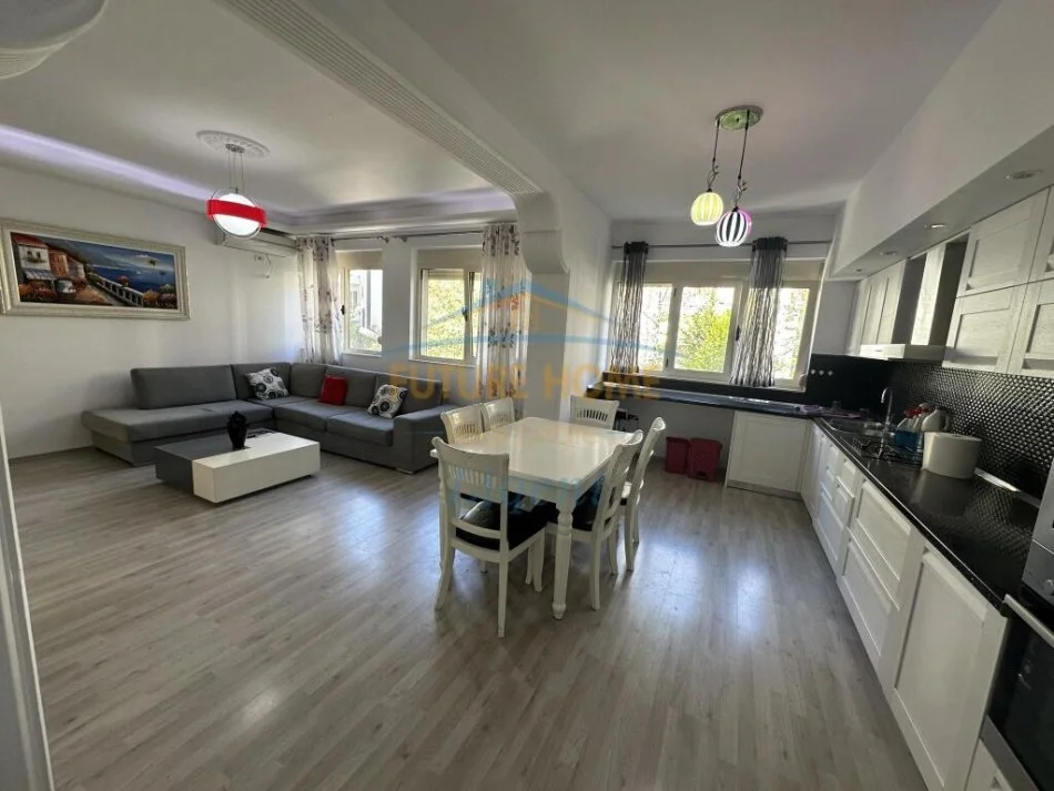 Tirane, shitet apartament 2+1 Kati 3, 100 m² 185.000 € (Liqeni i Thate)
