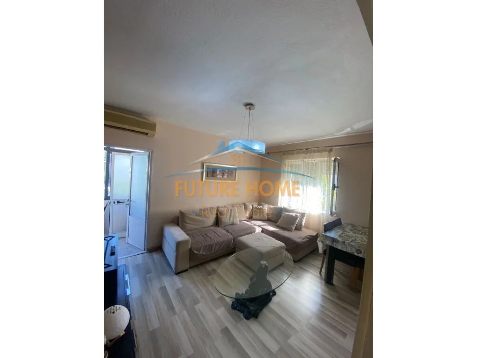 Tirane, shitet apartament 2+1 Kati 2, 82 m² 125.000 € (Rrugën Lucie Miloti)
