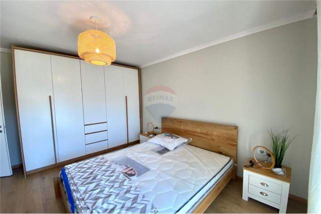 Tirane, jepet me qera apartament 1+1 Kati 2, 60 m² 450 Euro