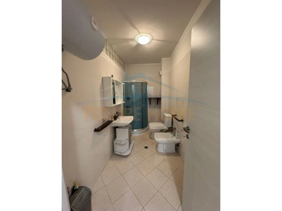 Tirane, shitet apartament 2+1 Kati 4, 114 m² 200.000 € (RIZA CEROVA TIRANE)