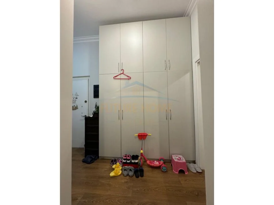 SHITET APARTAMENT 2+1+2+POST PARKIMI,LIQENI THATE