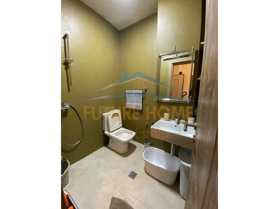 Tirane, jepet me qera apartament 2+1 Kati 6, 99 m² 1.000 € 