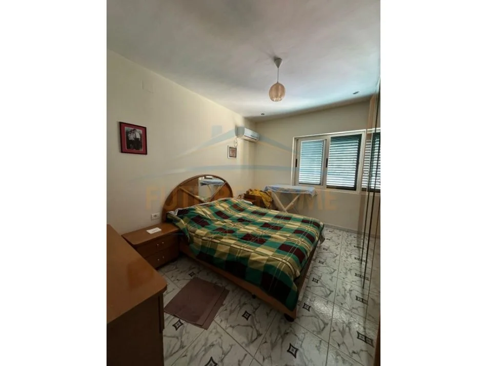 Tirane, shitet apartament 2+1 Kati 6, 67 m² 130.000 € (Rruga Fortuzi,)