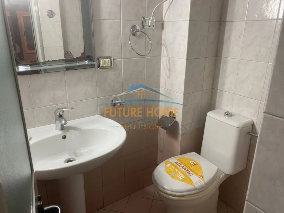 QERA VILE 3-KATESHE, GJIMNAZI PARTIZANI