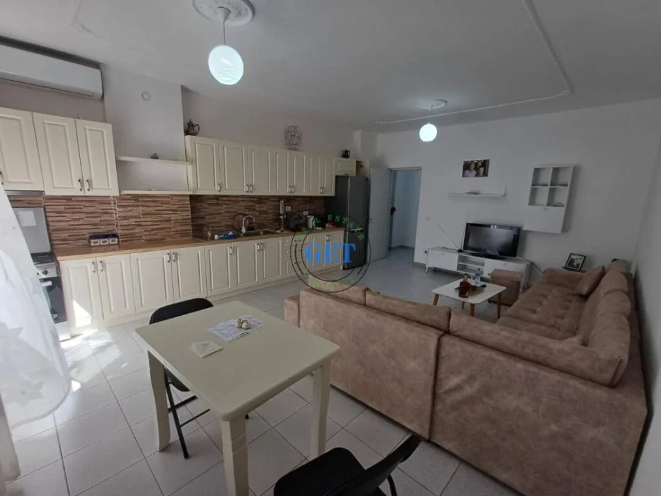 Durres, shitet apartament 3+1+Ballkon Kati 1, 114 m² 102.000 € (Mbrapa galaktik center, Durres!)
