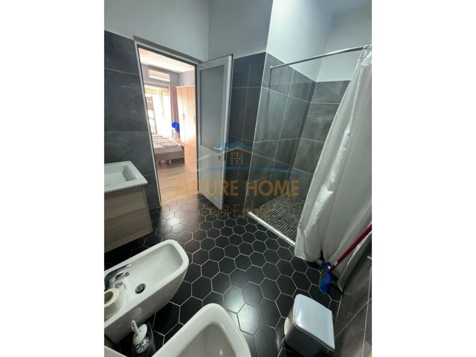 Durres, shitet apartament 1+1 Kati 4, 63 m² 94.650 € (Durres)