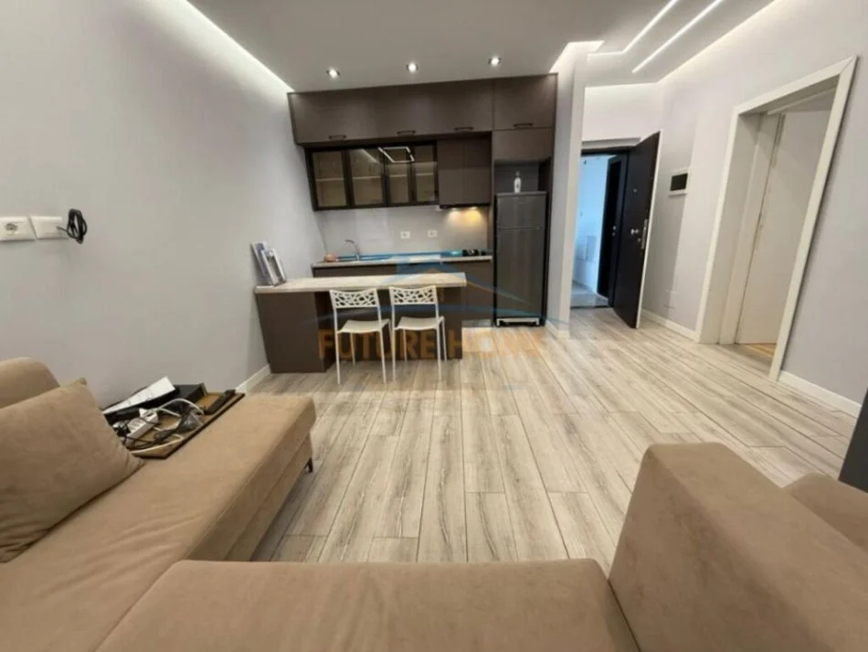 Tirane, shitet apartament 1+1 Kati 6, 48 m² 107.000 € (Hoxha Tasin)