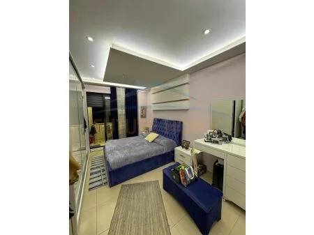 Tirane, shitet apartament 2+1 Kati 6, 111 m² 222.400 € (UNAZA E RE)