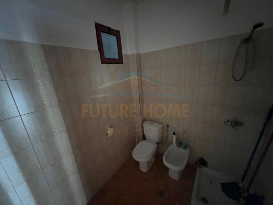 Durres, shitet apartament 1+1 Kati 6, 72 m² 75.000 € (Plazh Hekurudha, Durres)