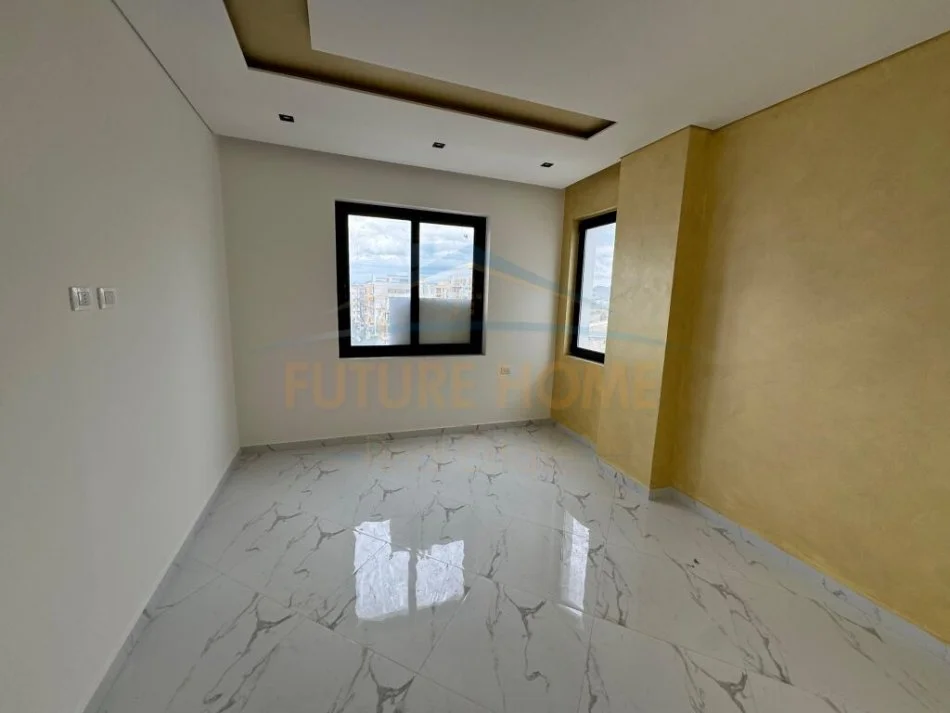 Durres, shitet apartament 2+1+Ballkon Kati 5, 91 m² 160.000 € (qerret)