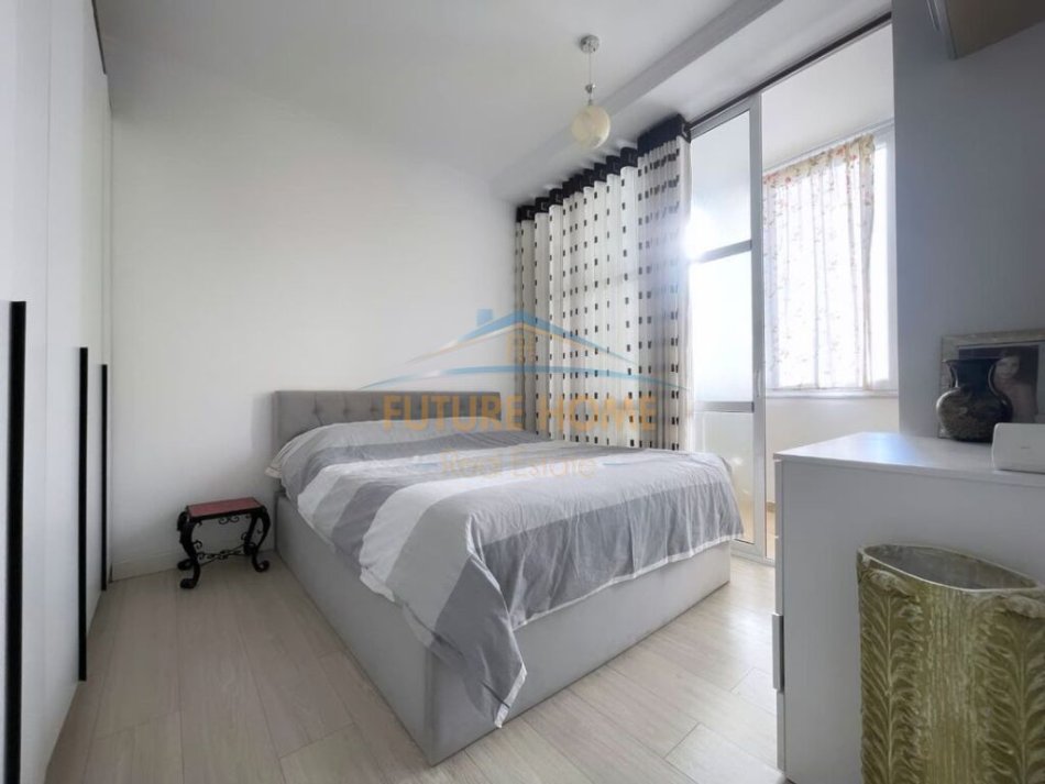 Tirane, shitet apartament 2+1 Kati 7, 85 m² 115.000 € (jordan misja)