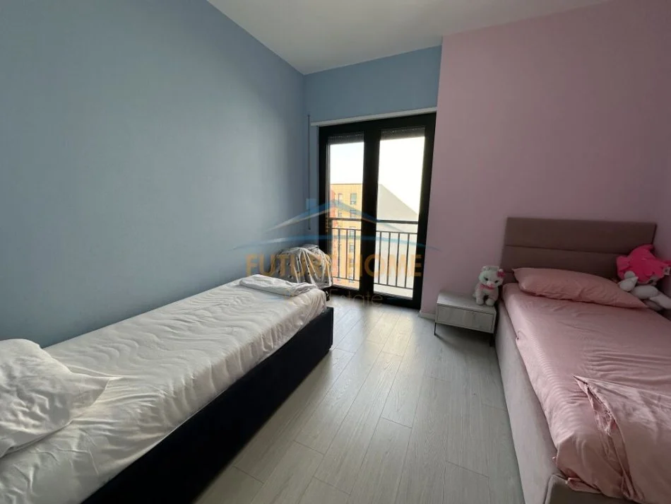 Tirane, shitet apartament 2+1+Ballkon Kati 9, 113 m² 195.000 € (Unaza e Re)