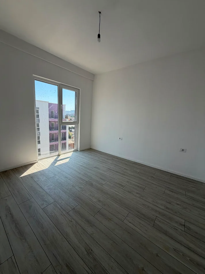 Tirane, shitet apartament 2+1 Kati 7, 87 m² 126.600 € (Tirana entry)