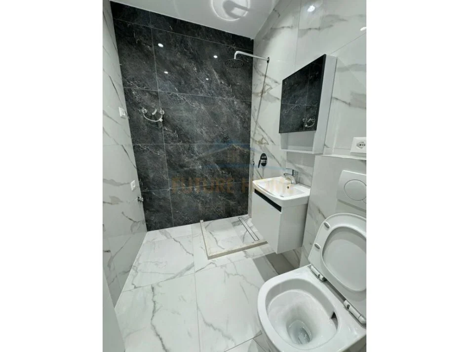 Tirane, shitet apartament 1+1 Kati 3, 50 m² 103.000 € (Kodra e Diellit)