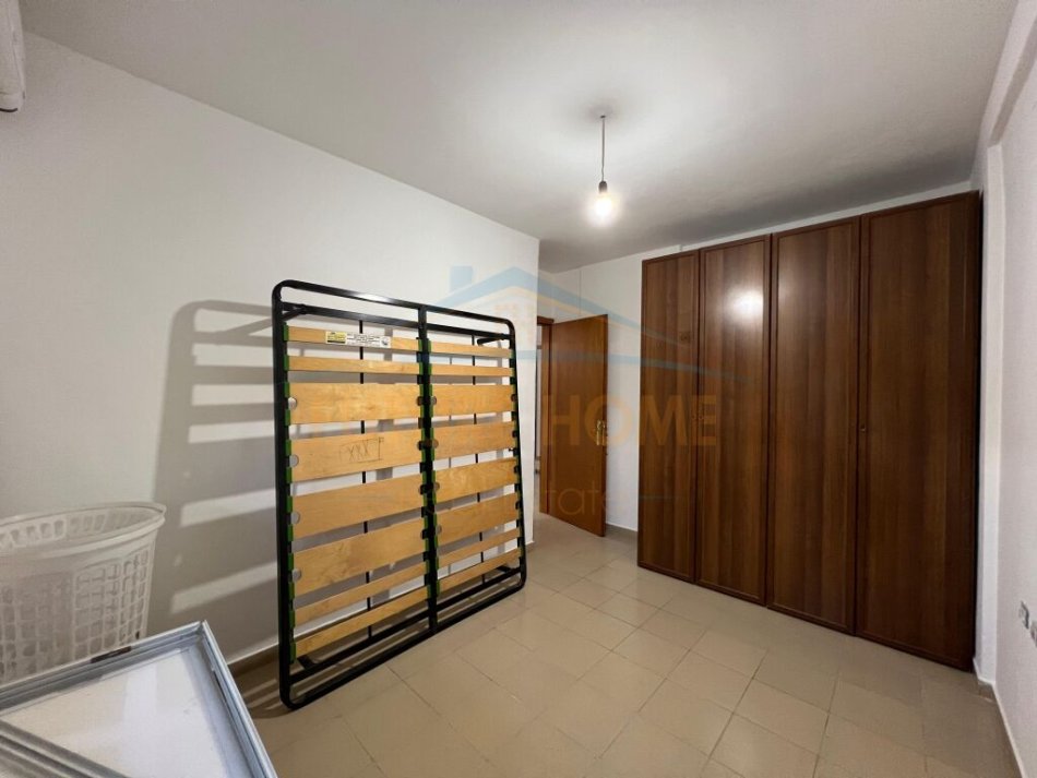 Durres, shitet apartament 2+1+Ballkon Kati 2, 71 m² 85.000 €