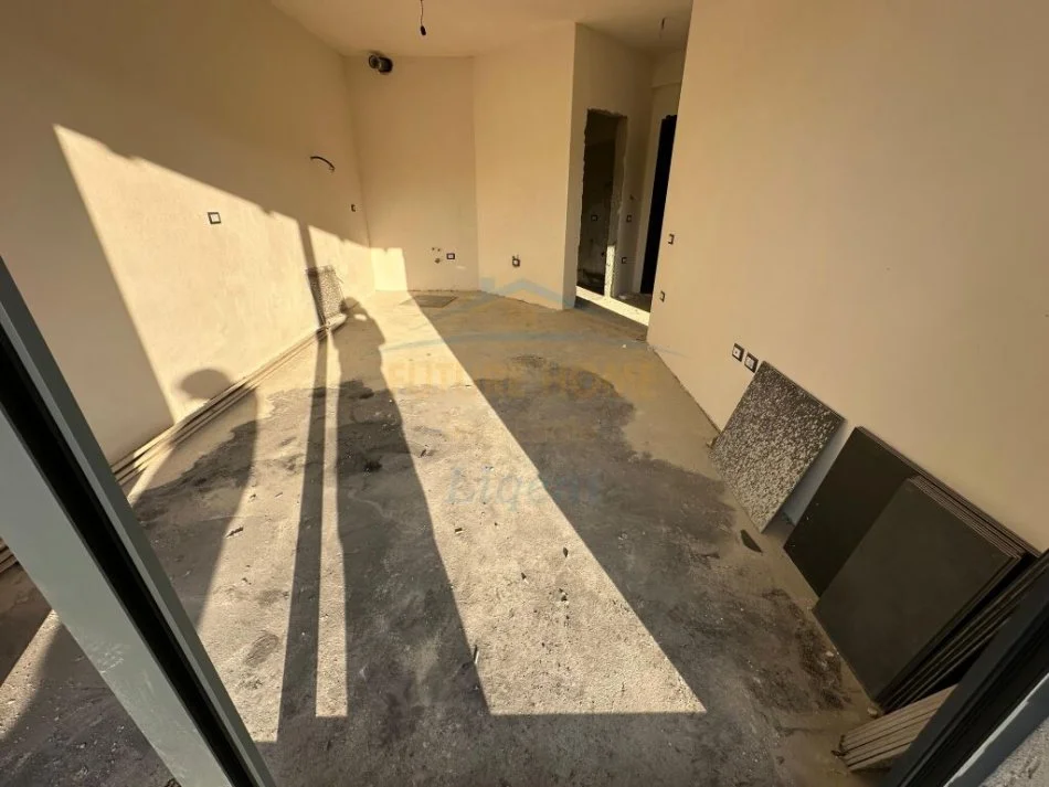 Tirane, shitet apartament 1+1+Ballkon Kati 1, 54 m² 140.000 € (Liqeni Thate)