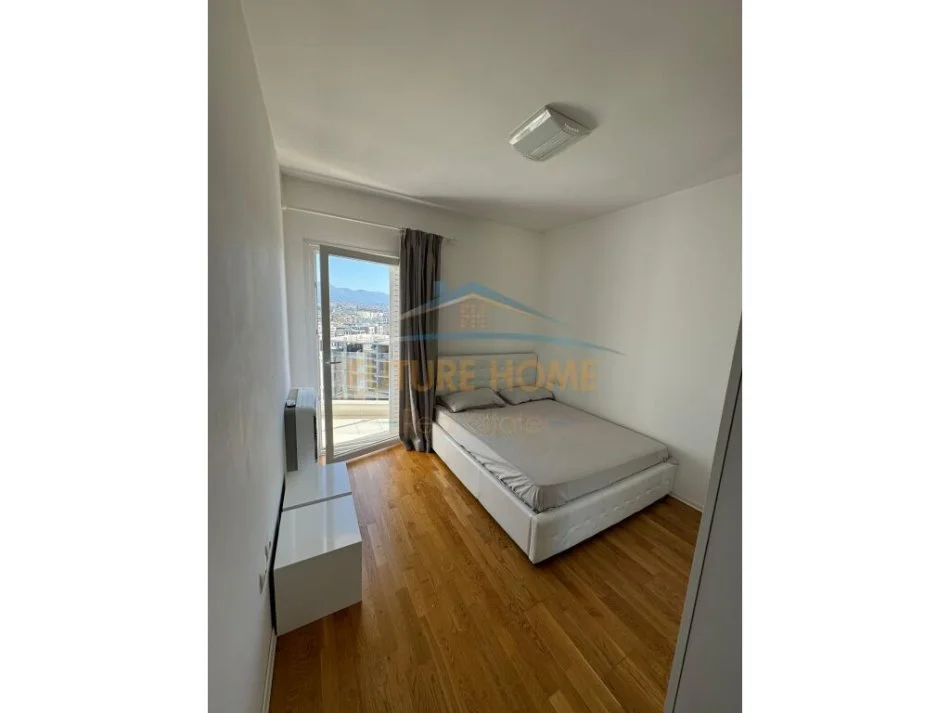 Tirane, jap me qera apartament 2+1 Kati 4, 113 m² 800 € (KOPSHTI BOTANIK)
