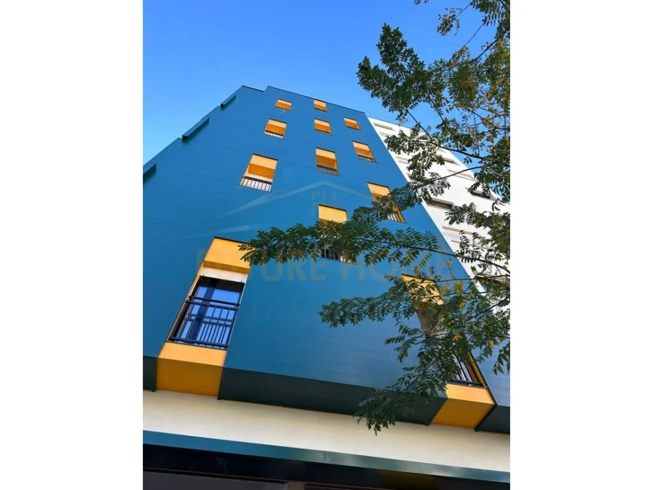 Tirane, jepet me qera apartament 1+1 Kati 2, 72 m² 550 € (Shkolla e Baletit, Tiranë.)