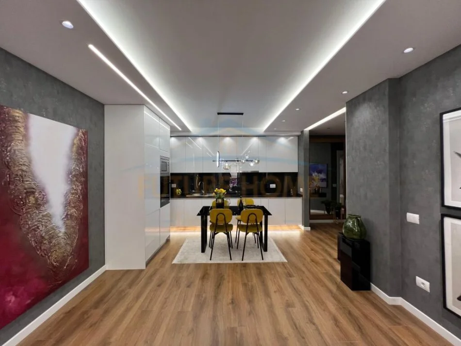 Tirane, shitet apartament 2+1 Kati 3, 110 m² 260.000 € (LIQENI I THATE TIRANE)