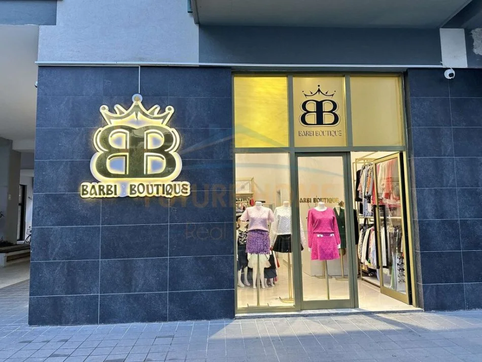 Tirane, shitet ambjent biznesi Kati 0, 70 m² 120.000 € (unaza e re)