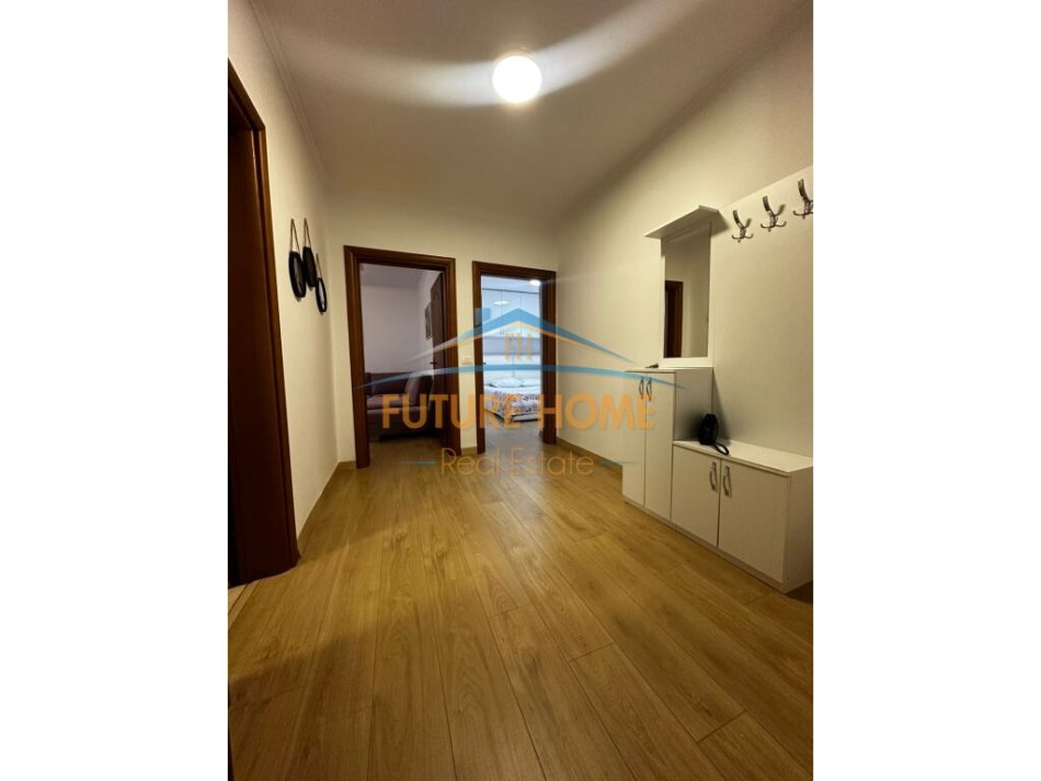 Tirane, jepet me qera apartament 1+1 Kati 2, 650 € (MYSLYM SHYRI)