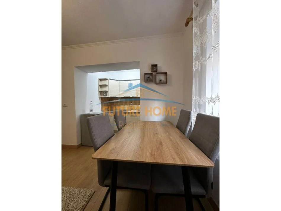 QERA APARTAMENT 1+1 ,MYSLYM SHYRI,650 EURO DHE PER BNB