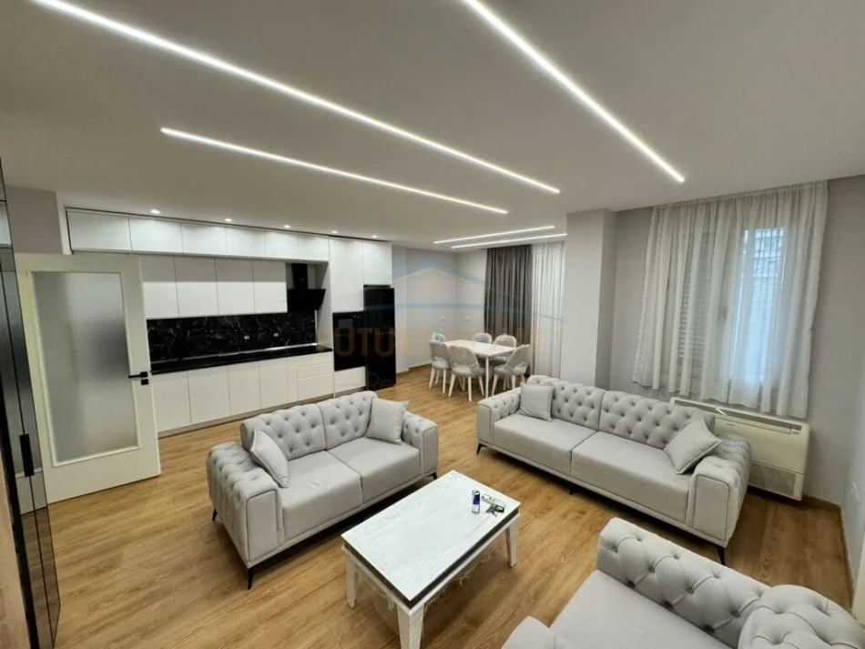 Tirane, shitet apartament 2+1 Kati 3, 90 m² 692.161.671 € (Kodra e Diellit)