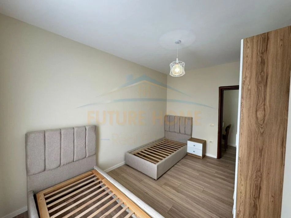 Tirane, shitet apartament 2+1 Kati 5, 115 m² 138.000 € (UNAZA E RE)