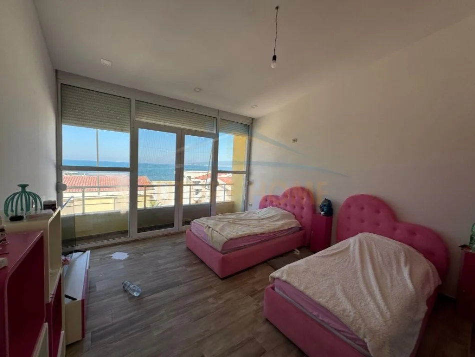 Durres, shitet apartament+verande | Penthouse 2+1+Ballkon Kati 6, 235 m² 433.000 € (qerret)