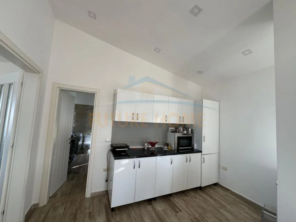 Durres, shitet apartament+verande | Penthouse 2+1+Ballkon Kati 6, 235 m² 433.000 € (qerret)