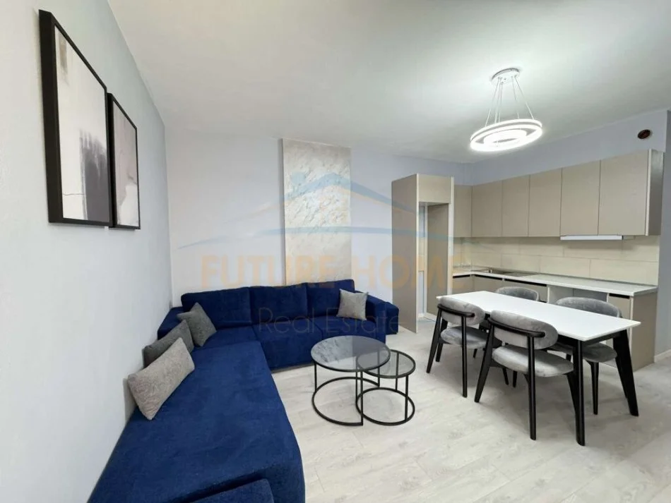 Tirane, shitet 1+1 Kati 5, 56 m² 88.000 € (YZBERISHT)UNA46870