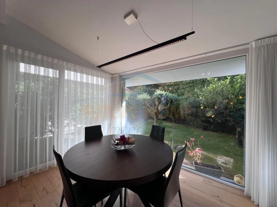 Tirane, shitet Vile 3 Katshe , 433 m² 1.100.000 € (SUNRISE RESIDENCE LUNDER TIRANE)