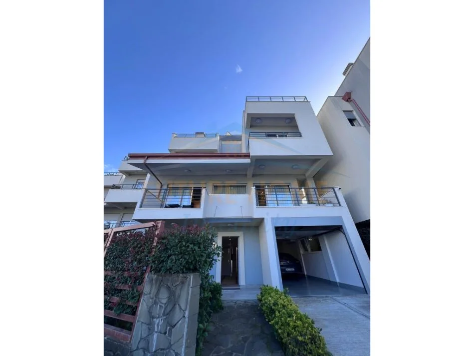 Tirane, shitet Vile 3 Katshe , 433 m² 1.100.000 € (SUNRISE RESIDENCE LUNDER TIRANE)
