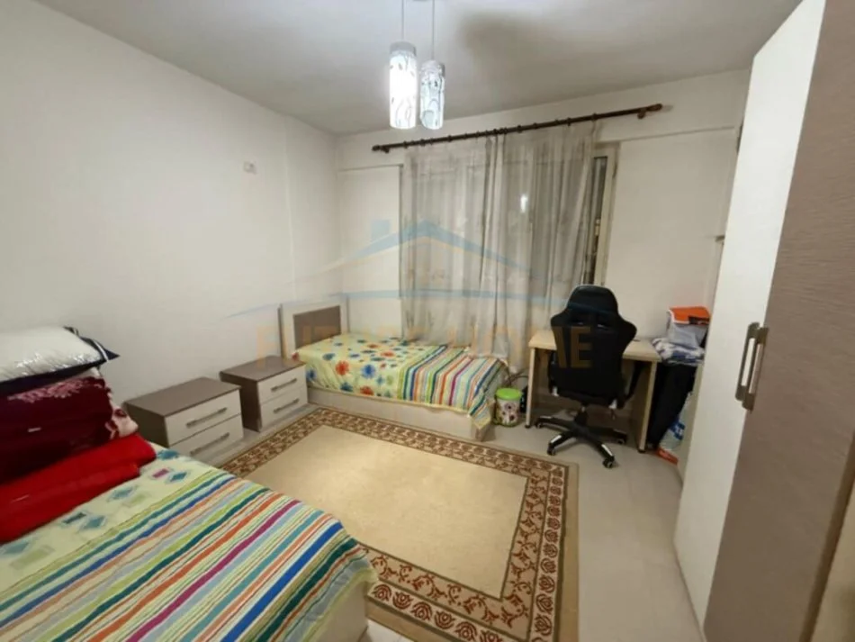 Tirane, shitet apartament 2+1+Aneks+Ballkon Kati 14, 123 m² 124.000 € (Kthesa e Kamzes)