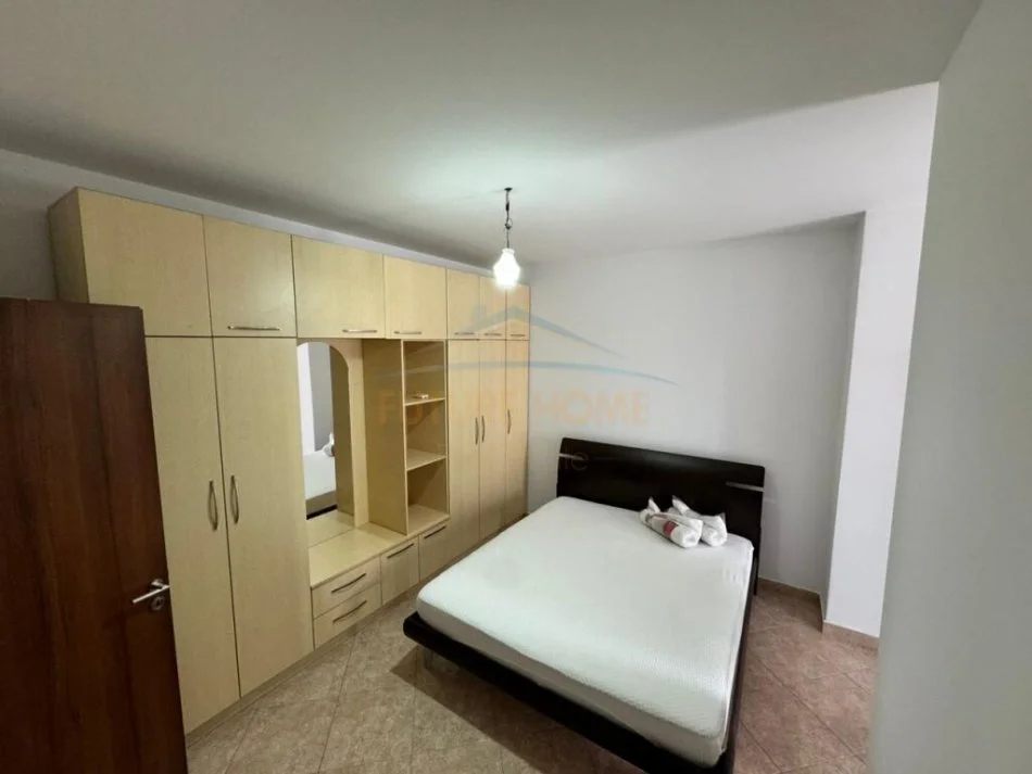 Tirane, jepet me qera apartament 2+1 Kati 4, 82 m² 500 € (Don Bosko)