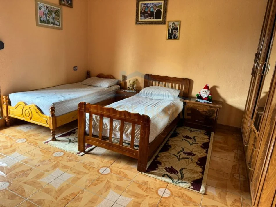 Tirane, shitet apartament 2 Katshe Kati 2, 120 m² 260.000 € (Institut)