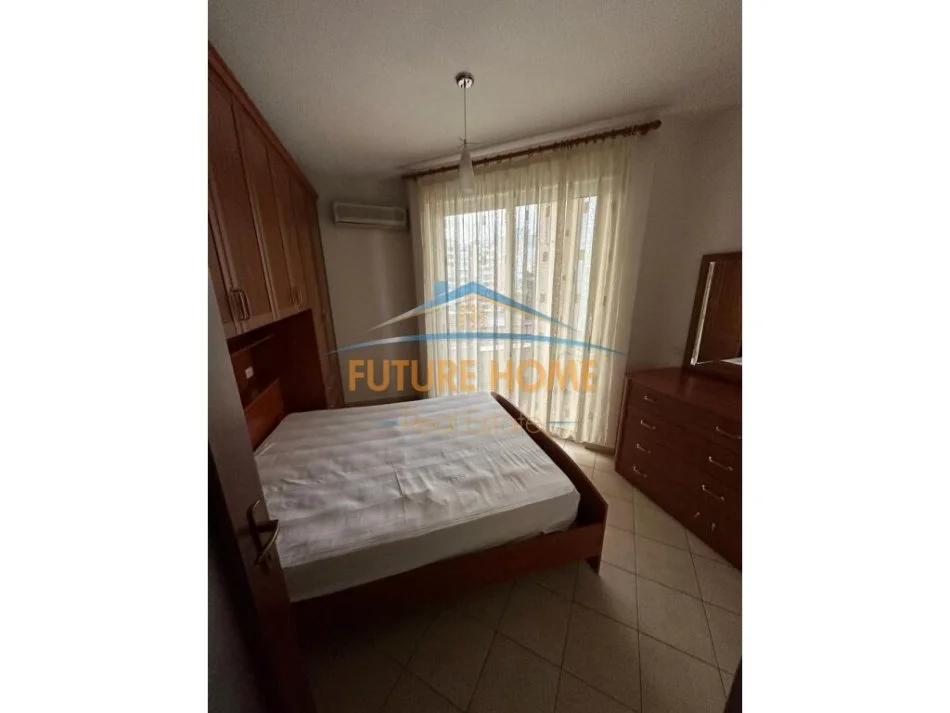 Tirane, jap me qera apartament duplex 2+1 Kati 5, 67 m² 500 € (RRUGA ASIM VOKSHI)