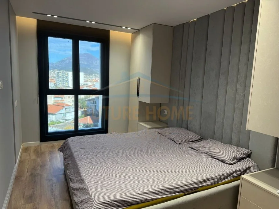 Tirane, jepet me qera apartament 2+1+Ballkon , 116 m² 850 € (Rruga e Dibres)